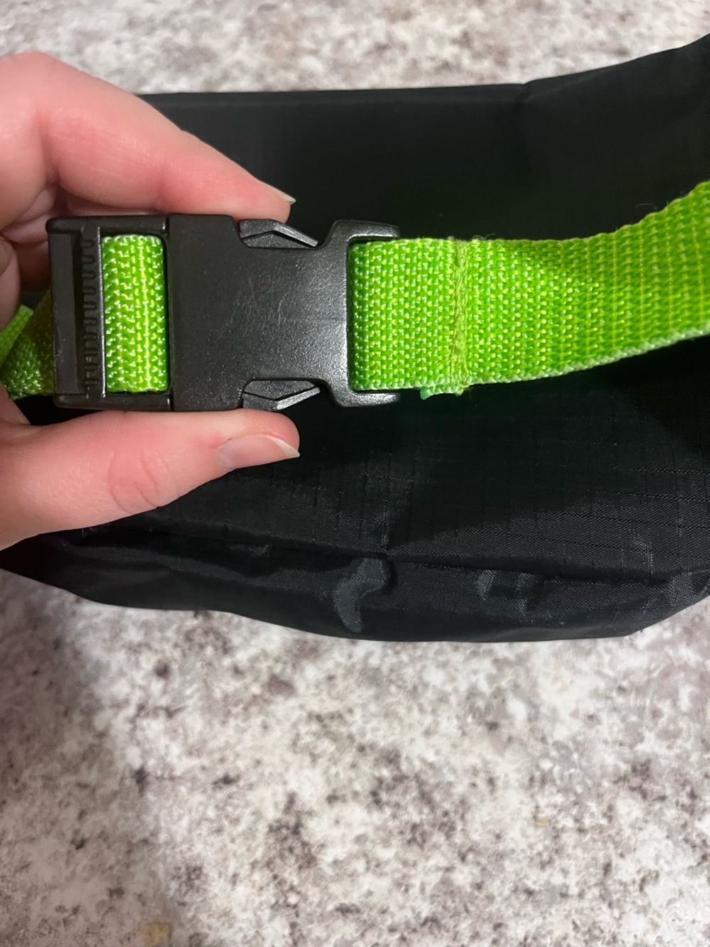 Vintage 90s Lazer Sport Green and Black Fanny Pack Bag - Picture 8 of 10